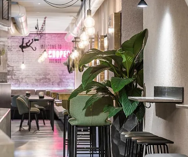 Cooper L Capitol 볼차노