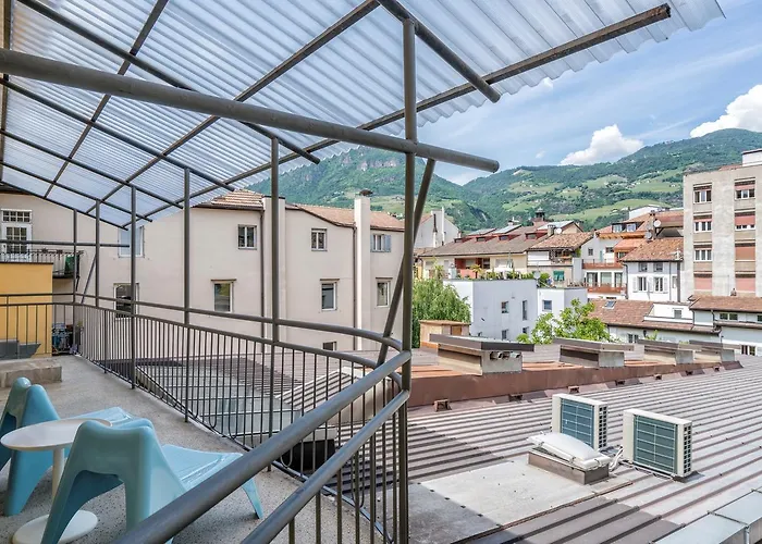 Cooper L Capitol Bolzano