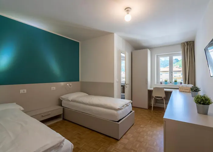 Konukevi Cooper L Capitol Bolzano